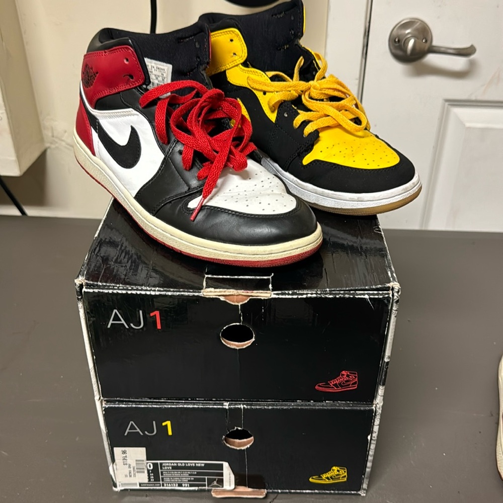 Used Jordan 1 old love new love size 10 2007 Jordan 1 mid vintage